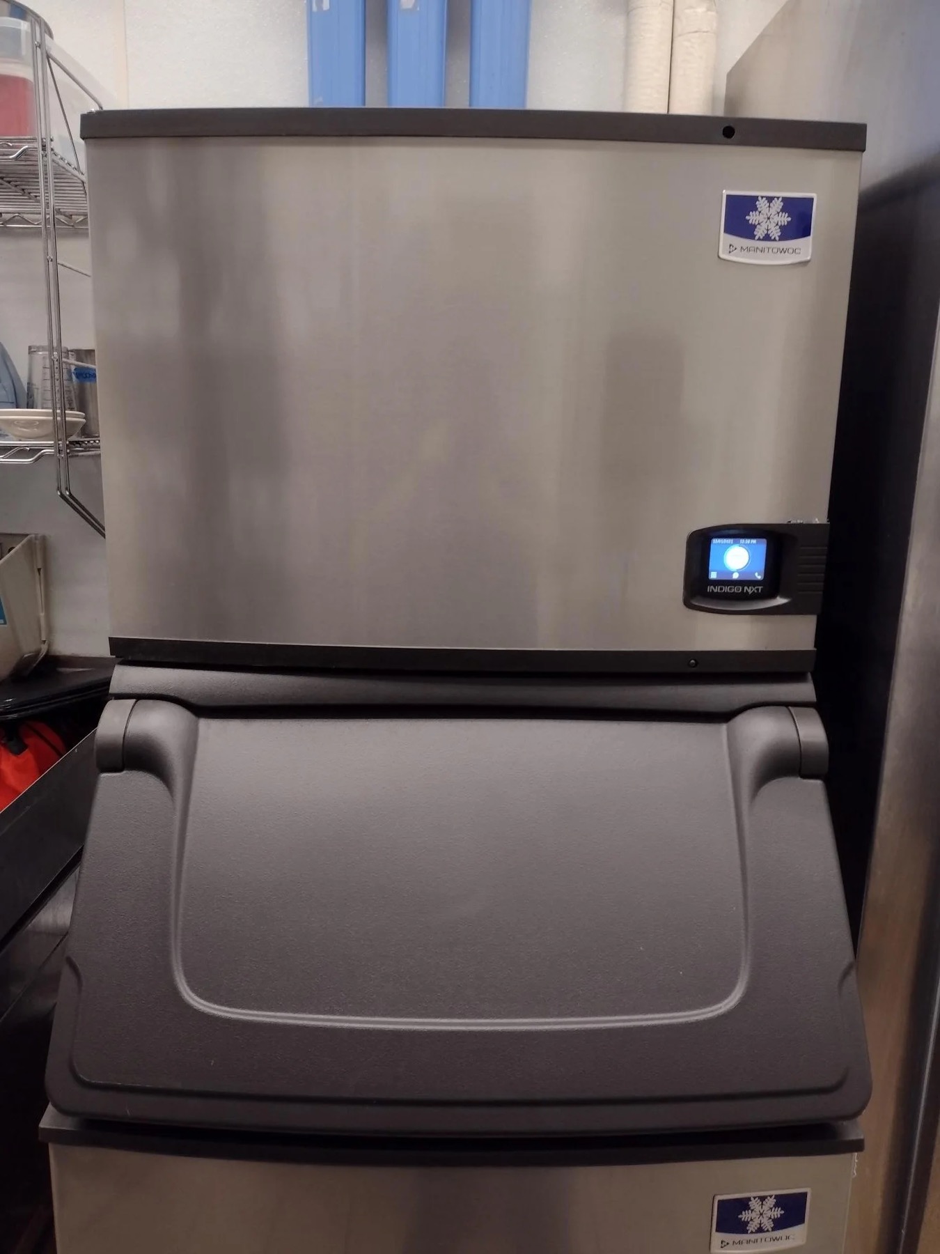 Manitowoc Indigo NXT ice machine after the swap